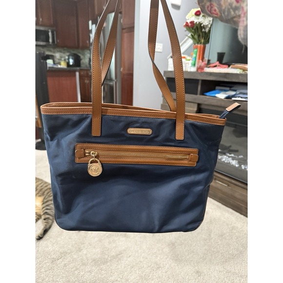 MICHAEL KORS Kempton Solid Navy Brown Nylon Tote Bag - Picture 1 of 5